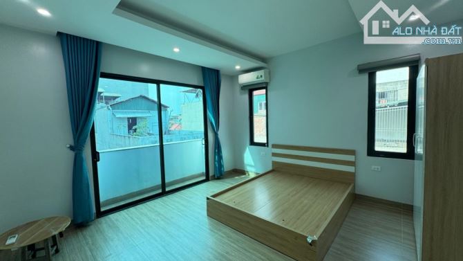 BÁN NHÀ PHÚ ĐÔ - QUẬN TỪ LIÊM - THANG MÁY - GARA Ô TÔ - 50M X 6 TẦNG - MT 4.1M - 7