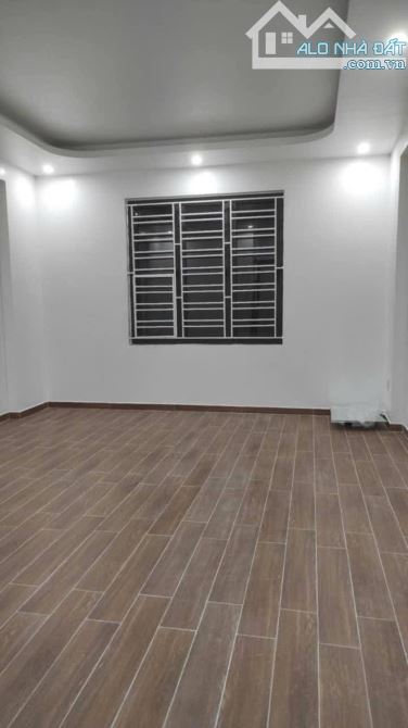 🍀🍀Bán nhà 4 tầng cạnh SIÊU THỊ AEON MALL , thiên lôi ,lê chân Giá 3ty860tr 🚗 OTO ĐỖ - 7