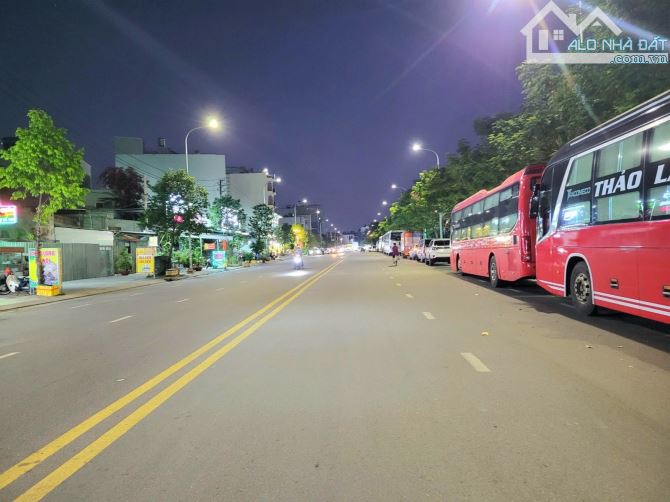 Bán nhà mặt tiền Tân Thắng, khu Celedon Tân Phú,4x20m, 16 tỷ - 7