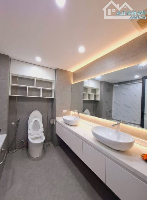 Bán Nhà Mặt Phố Nguyễn Khuyến,Kinh Doanh Đẳng cấp , 90m2, 6 Tầng Thang Máy, Nhà hiện đại ở - 7