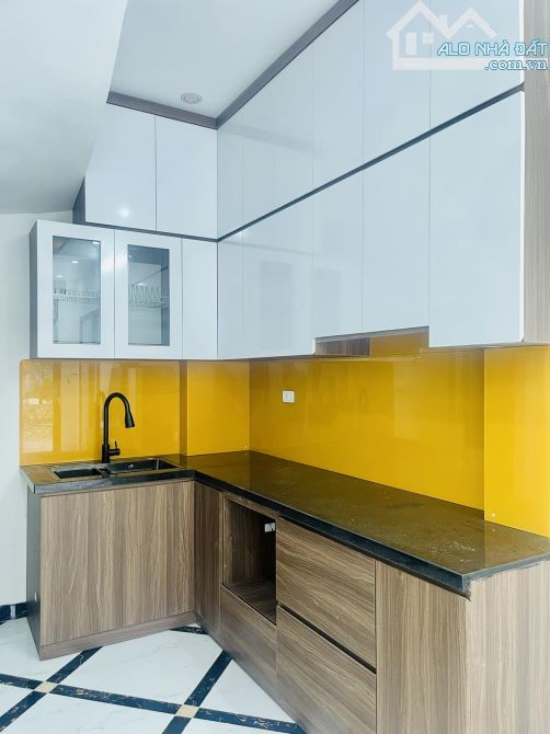 Chỉ 5 tỷ có ngay nhà 30m2 5 tầng mới tinh tại Trương Định - 7