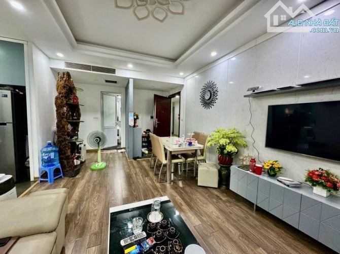 CHÍNH CHỦ CẦN BÁN CĂN HỘ TRONG CHUNG CƯ CT2-KĐT MỚI NGHĨA ĐÔ GIÁ 6,95 tỷ - 7