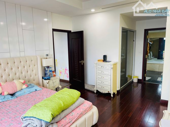 CHUNG CƯ ROYAL CITY 180M2 QUÁ ĐẸP - 7