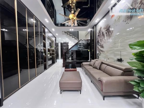BÁN NHÀ LÊ TRỌNG TẤN - THANH XUÂN - NGÕ Ô TÔ - 10M RA Ô TÔ TRÁNH - FULL NỘI THẤT - NHÀ ĐẸP - 7