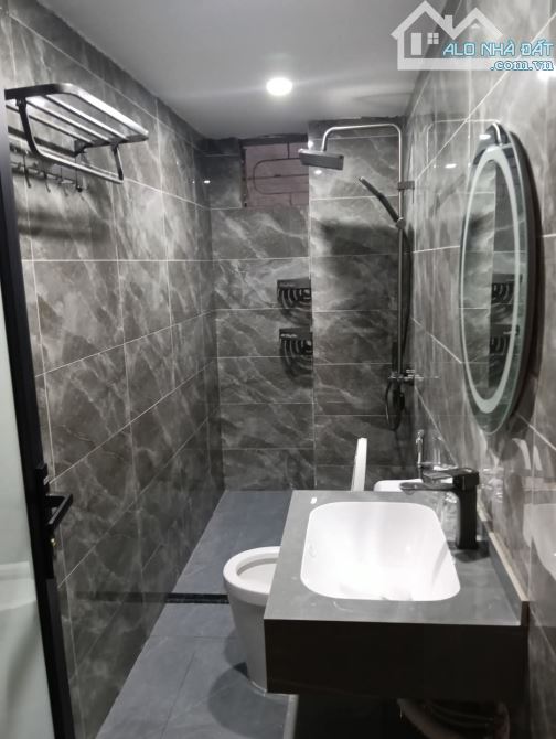 BÁN NHÀ NGÕ THÔNG - LẠC LONG QUÂN - 48M2 - 5 TẦNG - FULL NỘI THẤT - GIẢM MẠNH - 7