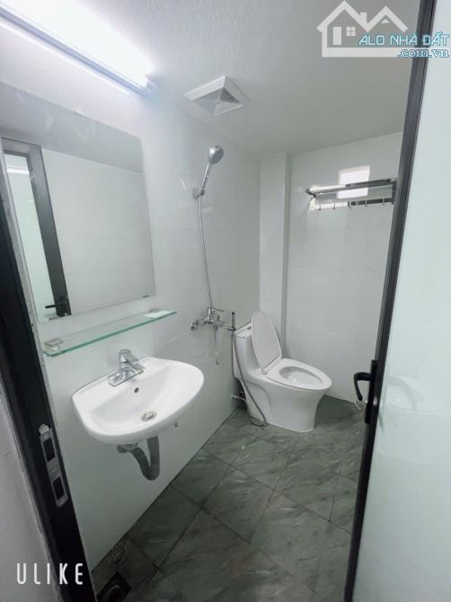 Cho Thuê CCMN 43 Trung Kính Cầu Giấy 25m2 Studio Cửa Sổ Giếng Giời Bếp Riêng Thang Máy - 7