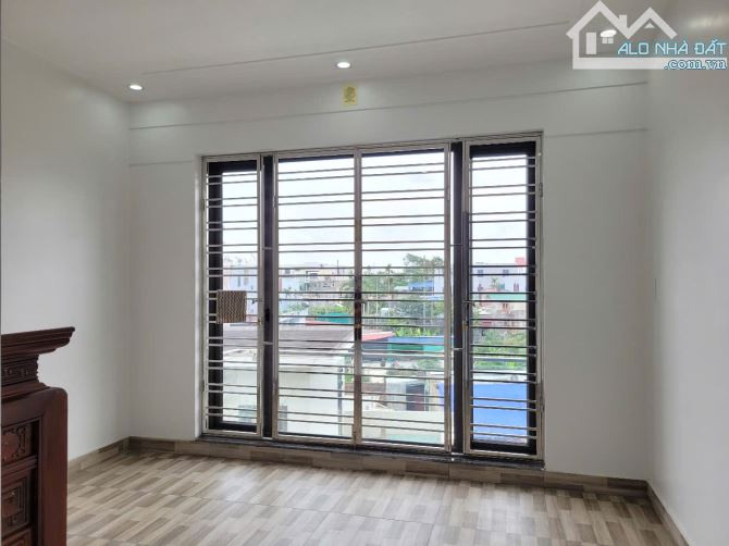 Bán Nhà 3.5 tầng móng khoan nhồi Đồng Hòa Kiến An Hải Phòng oto 4 chỗ vào nhà giá 3.45 tỷ - 8