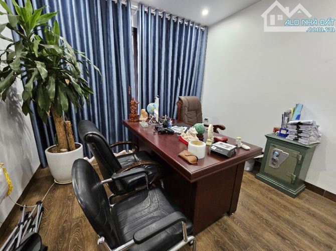 Bán nhà Lý Sơn, DT 104m2 x MT rộng x 5 tầng x thang máy, gara ô tô, vừa ở vừa làm VP.. - 8