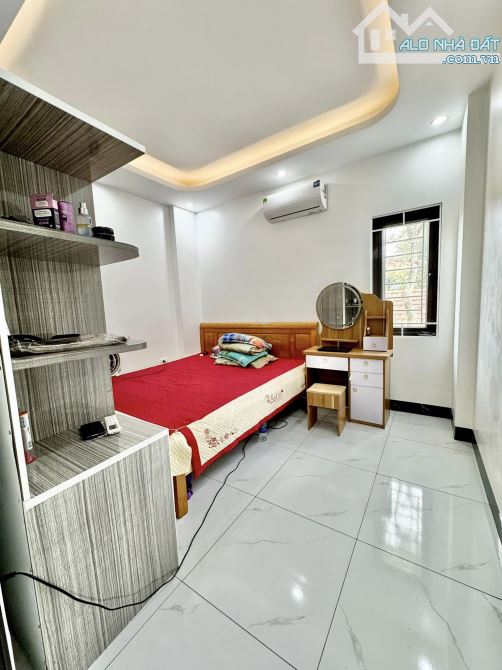 Nhà 4T*41m, 5p ngủ rộng, ô tô đỗ, 300m ra QL6, sát chợ, Trường, ngay cuối Phú Lãm - 8