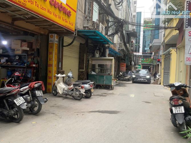 BÁN TOÀ NHÀ MẶT PHỐ NGUYỄN KHANG 82m2 - 7T THANG MÁY - MT 5m - 47.5 TỶ - 2 MẶT TIỀN - KD - 8