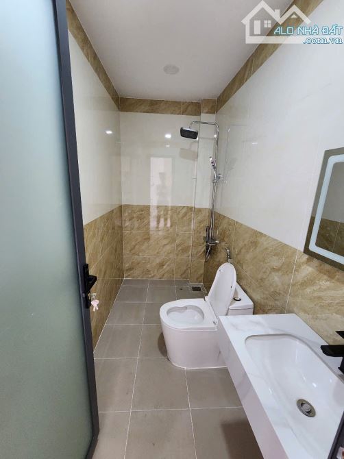 nhà 1 Trệt Lửng 2 Lầu 87.7m2 4Ty2 TL hoàn Công kinh doanh buôn bán đường ĐT743C - 8