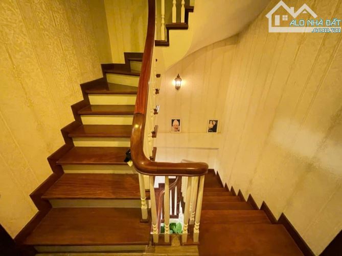 PHÂN LÔ LÃNG YÊN-MẶT NGÕ Ô TÔ TRÁNH-DT 60M - 8