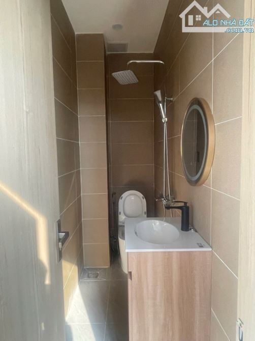 Siêu phẩm nhà bán 5 tầng Tân Phú Ngang lớn nở hậu 10m2.60m2 Giá Nhỉnh 6 tỷ - 8