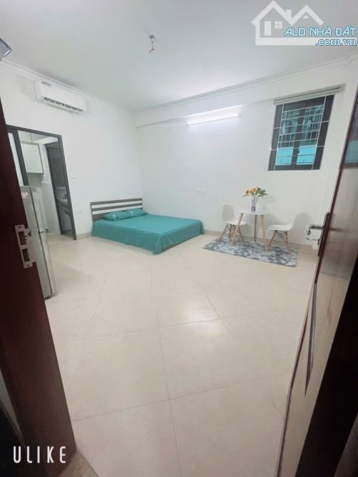 Cho Thuê CCMN 43 Trung Kính Cầu Giấy 25m2 Studio Cửa Sổ Giếng Giời Bếp Riêng Thang Máy - 8