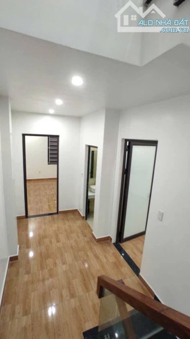🍀🍀Bán nhà 4 tầng cạnh SIÊU THỊ AEON MALL , thiên lôi ,lê chân Giá 3ty860tr 🚗 OTO ĐỖ - 9