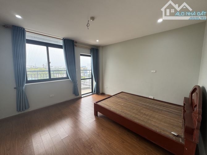 Bán căn hộ chung cư huỳnh văn nghệ long biên 100m2 2ngủ 2vs giá 3.6 tỷ - 9
