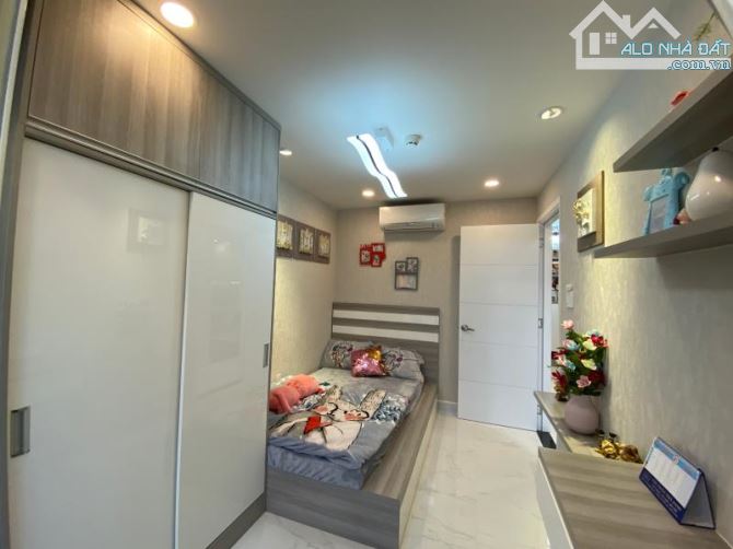 Bán Ngay Căn Hộ 76m2 SHR 2PN – Terra Royal Quận 3, Vị Trí Vàng, Tiện Ích Đầy Đủ Chỉ 3.19Tỷ - 9