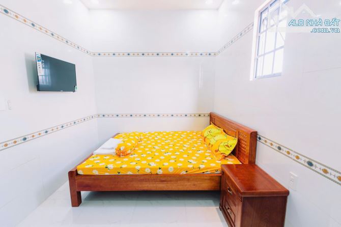 TOÀ NHÀ MINIHOUSE TRỤC CHÍNH HẺM 158 NGUYỄN VIỆT HÔNG 13,9 TỶ - 9