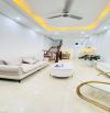 Bán nhà đường Láng thiết kế đẹp dân xây  2 thoáng ,sổ nở hậu  an sinh tốt 33m 5 tầng giá 7