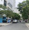 CẠNH NGUYỄN CÔNG TRỨ, SÁT BIỂN MỸ KHÊ – NHÀ 3 TẦNG MỚI, CĂN GÓC THÔNG THOÁNG – Ô TÔ ĐỖ CỬA
