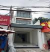 BÁN NHÀ 2 LẦU MẶT TIỀN ĐƯỜNG NGUYỄN VĂN CỪ ĐOẠN GẦN VÒNG XOAY HOÀNG QUỐC VIỆT