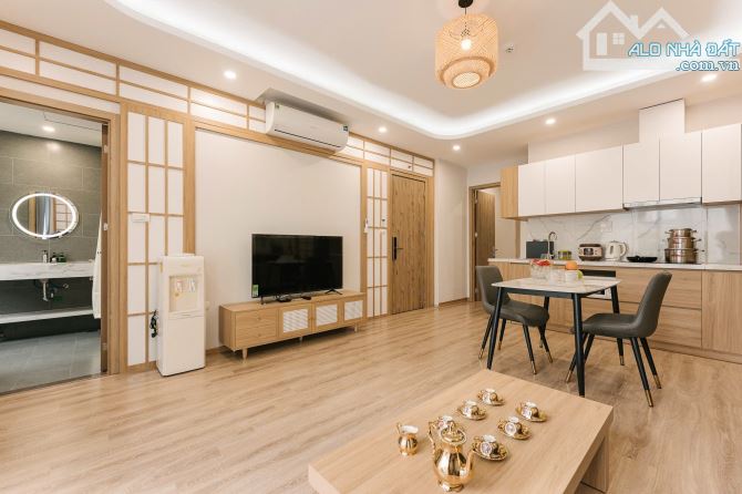 Bán 120m - 8 Tầng - 10m.Mặt Tiền. ( Linh Lang ) Ba Đình. Thu 150tr/tháng