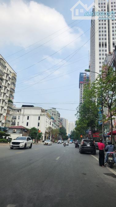 BÁN TÒA NHÀ PHỐ NGUYỄN TUÂN 150m x6 TẦNG - MẶT TIỀN 15m - GIÁ: 72 TỶ - KINH DOANH ĐỈNH CAO