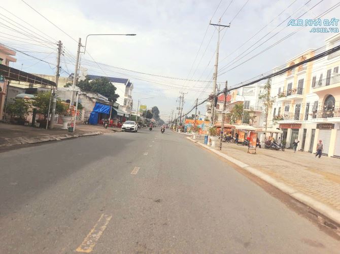 Quá ngộp, 377m2 đất thổ toàn bộ đường nhựa 9m chỉ 1.29 tỷ