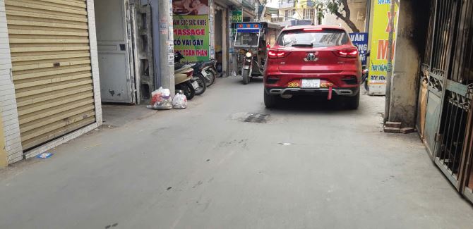 BÁN ĐẤT TẶNG NHÀ 35m2, ĐƯỜNG ÔTÔ TRÁNH-KINH DOANH, CẦU ĐƠ 8.4 tỷ