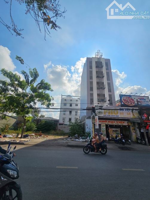 Bán nhà mặt tiền Sơn Kỳ Tân Phú, 8x22m, vuông, Gần Bờ Kè Tham Lương, 2x tỷ