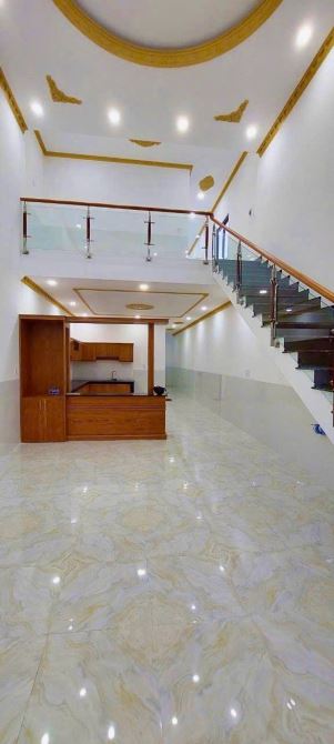 Bán gấp căn nhà 1Trệt 1 lửng Vị trí 2 Đồng Khởi vài bước chân phường Trảng Dài.  Tp. Biên