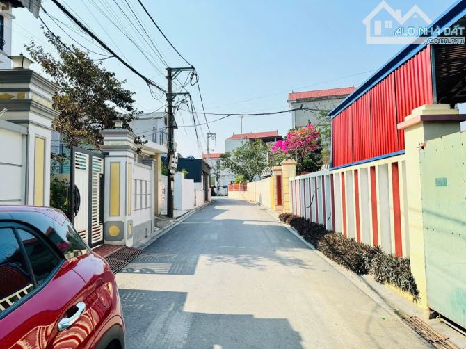 💥💥💥LÔ GÓC 2 MẶT TIỀN - OTO TRÁNH - ĐƯỜNG TRẢI NHỰA - NGUYÊN KHÊ - 47m2💥