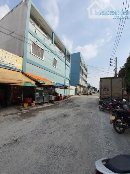 THÍCH HỢP MUA XÂY XƯỞNG KINH DOANH HOẶC MỞ CÔNG TY - DT 330M2 - NGANG 10M - ĐANG CHO THUÊ