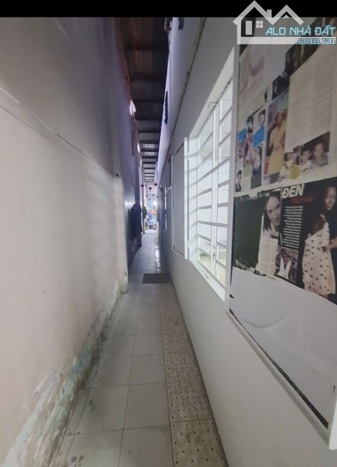 bán gấp nhà 93m2 tây thạnh .tân phú