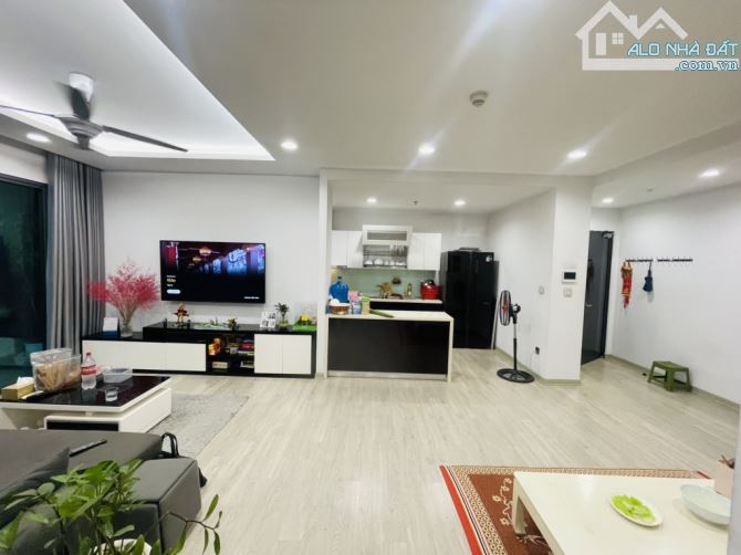 Chung cư cao cấp Nguyễn Sơn DT112m2 -Lô góc nhỉnh 7tỷ