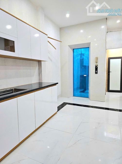 Bán nhà xây đơn lập Xuân Đỉnh, Bắc Từ Liêm. Lô góc, thang máy, 38m2x5T nhỉnh 7 tỷ.