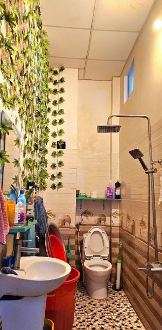 Nhà mặt tiền kinh doanh Hoàng Hoa Thám