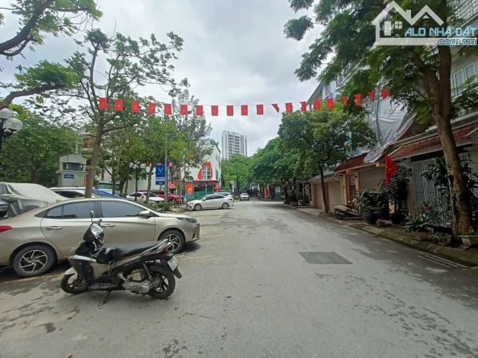 KHU ĐÔ THỊ AN LẠC HÀ ĐÔNG PHÂN LÔ VỈA HÈ GARA ÔT KINH DOANH MỌI LOẠI HÌNH AN SINH TUYỆTVỜI