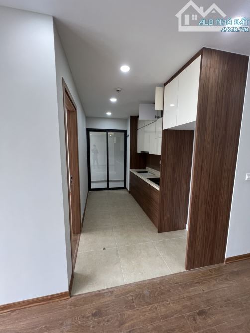 cho thuê chung cư The Park Home - Cầu Giấy, 80m, 2 phòng ngủ đồ cơ bản 15 triệu