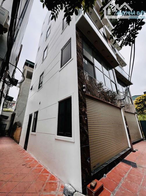Bán nhà Đào Tấn - DT 55m2 4 tầng giá 9,5 tỷ - 2 thoáng - Ngõ thông