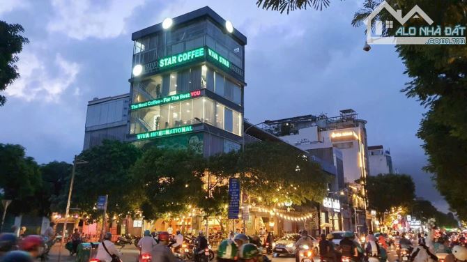Nhà 3 Tầng đường Nguyễn Văn Linh, đoạn Cao Ráo.103m2, giá 26.5 tỷ TL