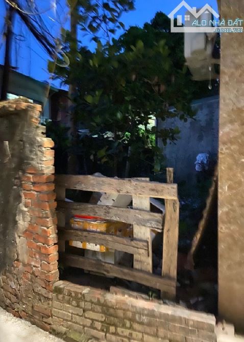 BÁN ĐẤT MẶT ĐƯỜNG ĐÔNG NGẠC – Ô TÔ TRÁNH – GIÁ CHỈ 3.X TỶ!!!