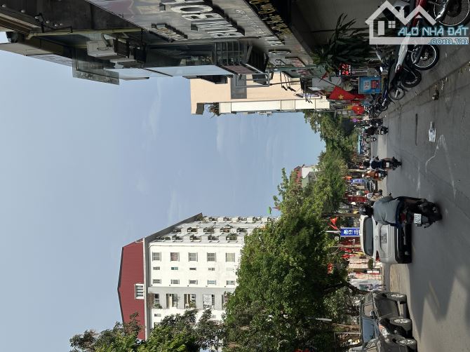 n Sơn, ô tô vào nhà , nằm trong khu an sinh đỉnh   - DT 96m2 - Lô góc  18,28 tỷ