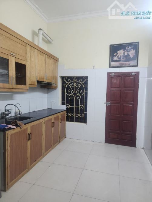 37m2 x 3 ngủ , Vài bước ra Ô Tô , Ngõ SH quay đầu
