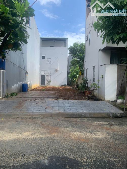 Bán Đất Tại Đường 3/2, Gần Trung Đoàn 261 , 264m2 Giá 1 Tỷ 88 SHR