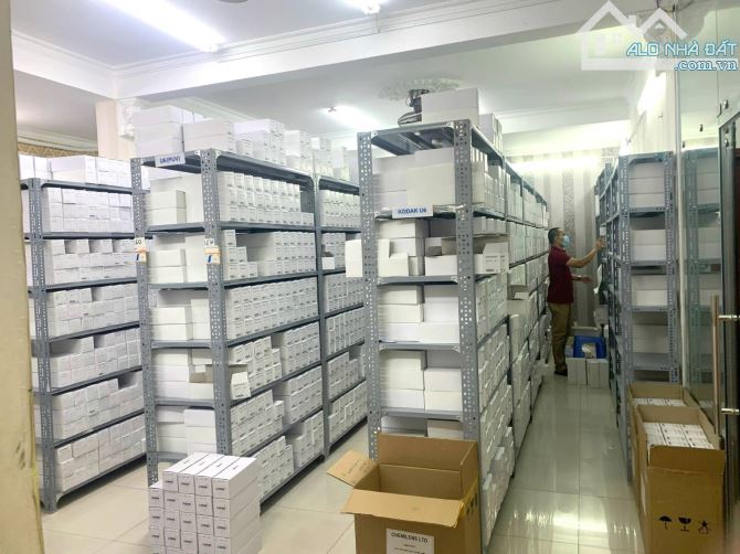 Nhà đẹp mặt tiền khu k300 , trung tâm, quận Tân Bình