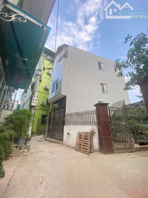 Siêu phẩm nhà dân xây đơn lập tại Đan Khê - Di Trạch, 39m2 giá 4.25 tỷ có thương lượng