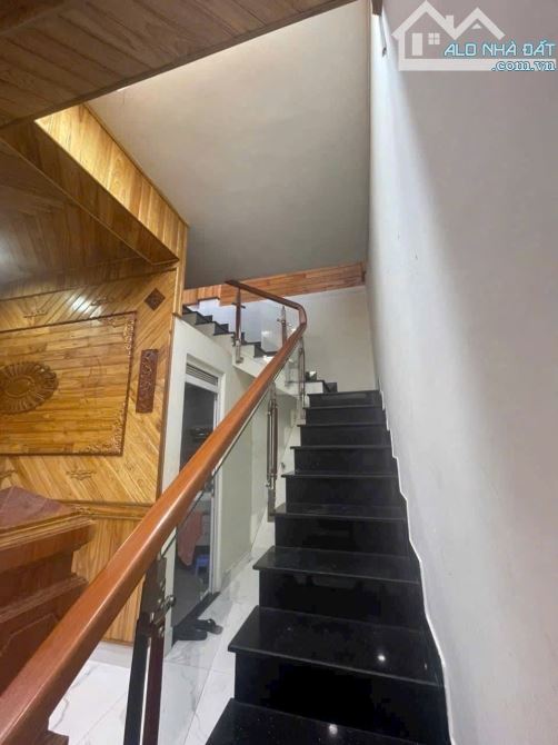 Bán nhà mê mặt tiền kinh doanh Mai Thị Lựu