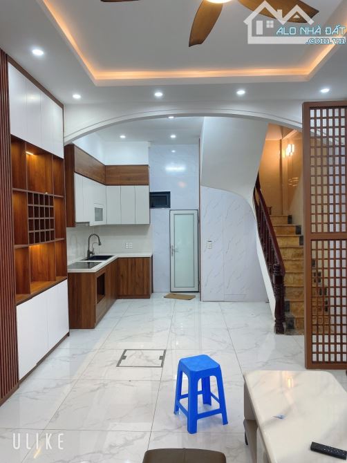 BÁN NHÀ YÊN KIỆN- NGỌC HỒI DT36M*4 TẦNG* GIÁ 4.3 TỶ. GẦN UB XÃ NGỌC HỒI