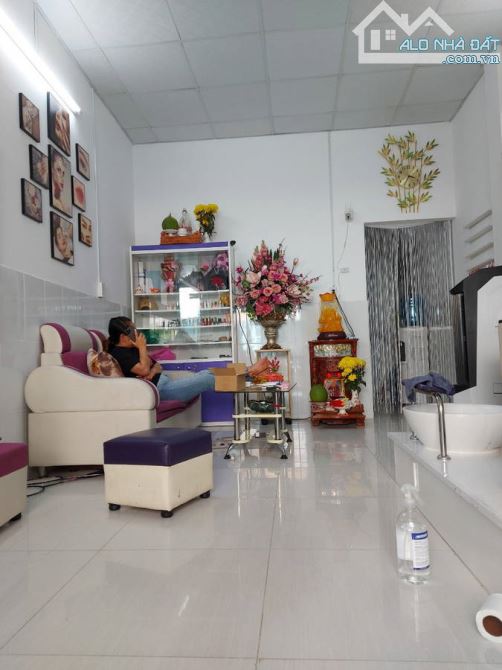 Nhà bán đường Vườn Lài, DTSD 66m, C4, giá nhỉnh 6 tỷ